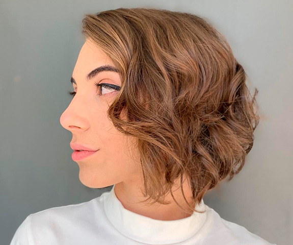 Corte de cabelo 2020 - Principais tendências da temporada  Cabelo curto  iluminado, Cabelo curto bonito, Cabelo curto feminino