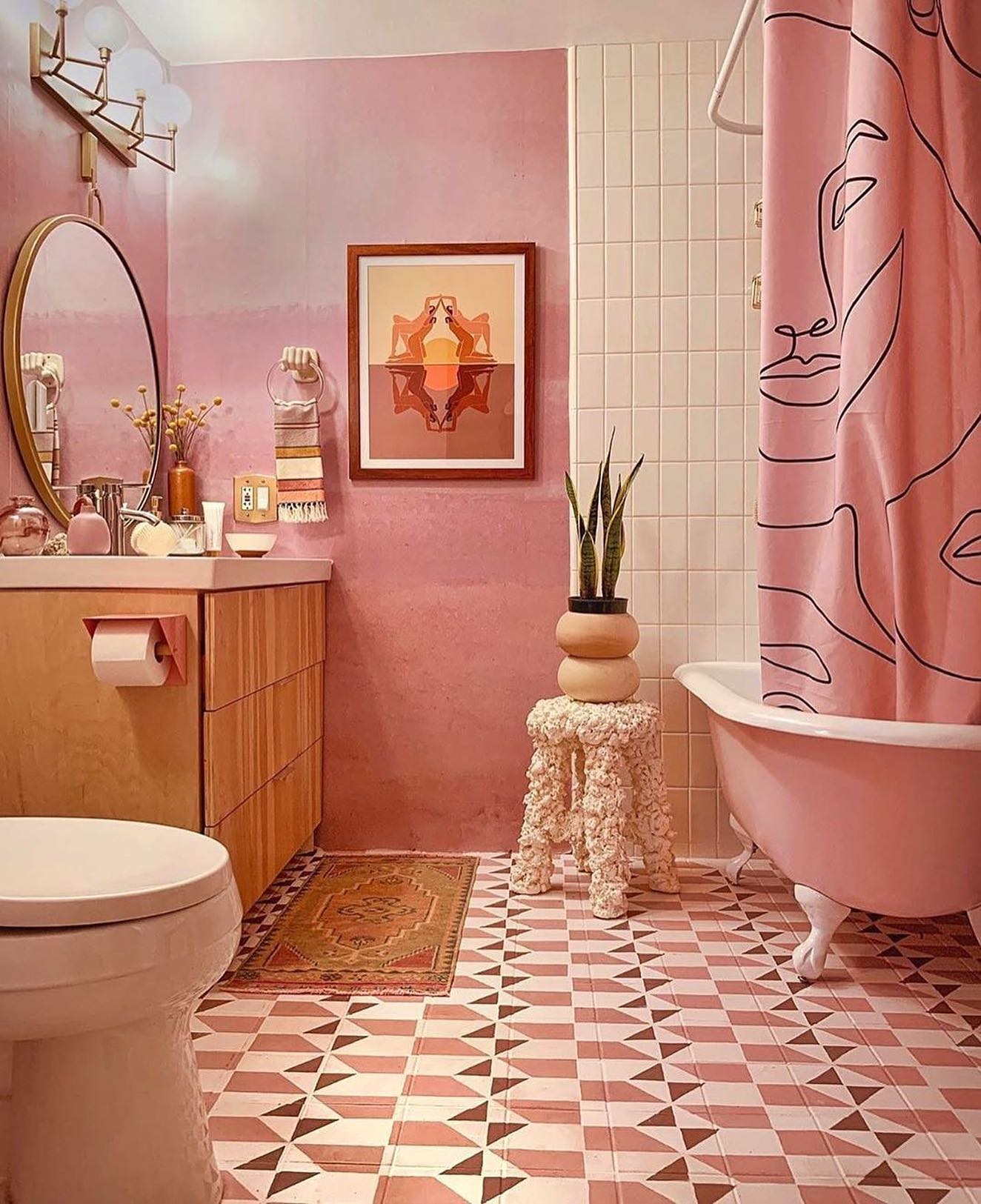 banheiro em tons de rosa